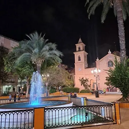 Monivo Near Center And Διαμέρισμα Τορεβιέχα